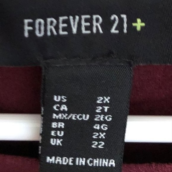 Forever 21 Round Neck Dress  (OPEN TO OFFERS) - Picture 3 of 3